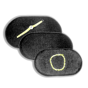 Black Velvet Padded Pad